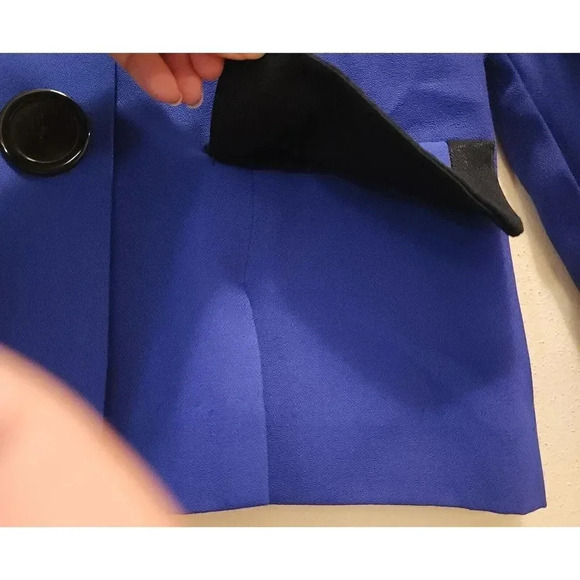 Taurus II Women's Purple Rayon Blend Long Sleeve Front Buttons Outdoor Blazer - Picture 4 of 8